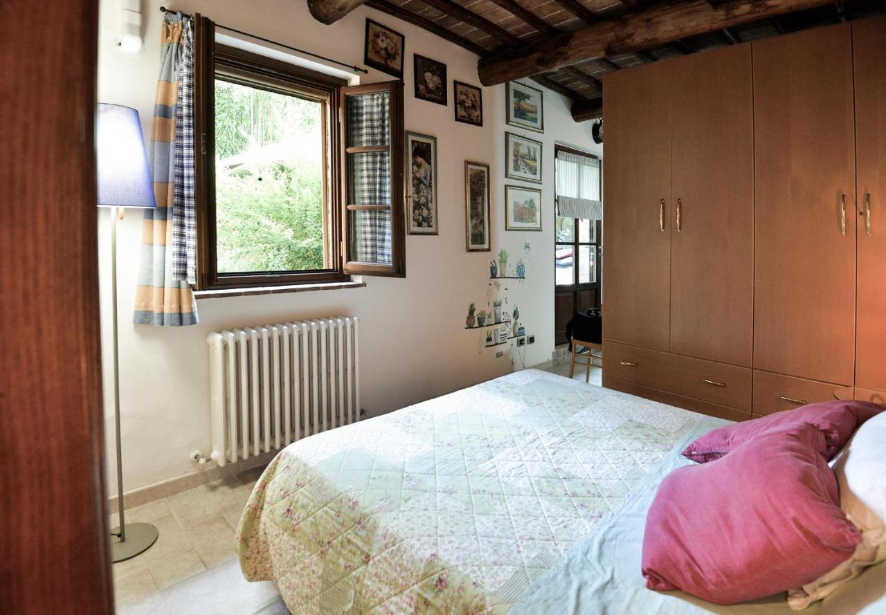 Loft In Antico Mulino Apartment Isola d'Arbia Bagian luar foto
